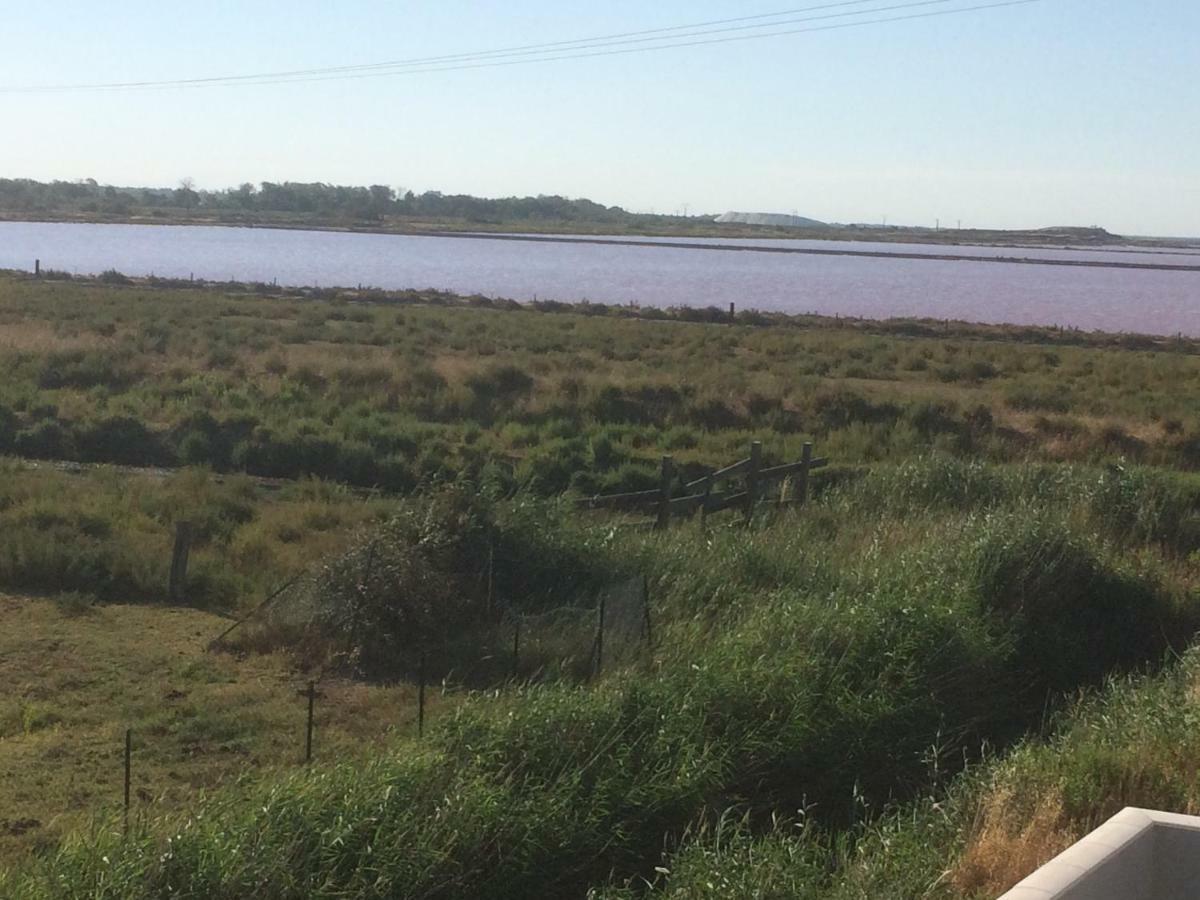 En Camargue Lägenhet Salin-de-Giraud Exteriör bild